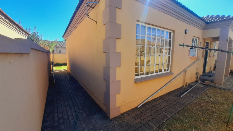 3 Bedroom Property for Sale in Baillie Park North West